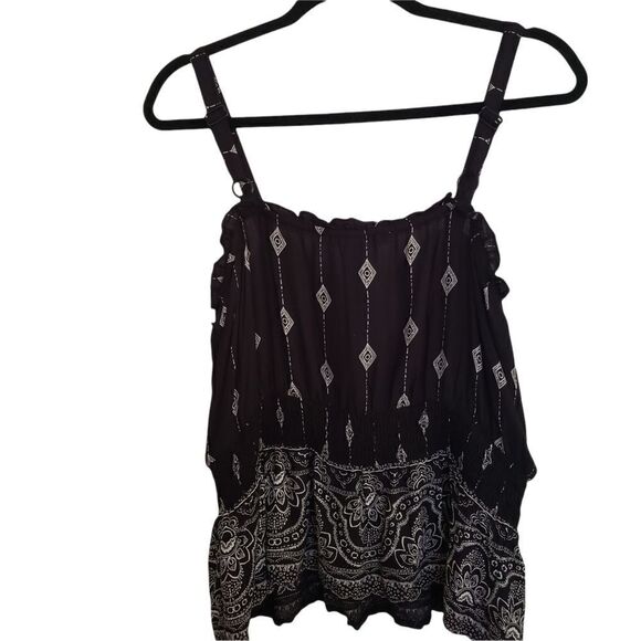 American Rag Juniors Smocked Sleeveless Rayon Top - Picture 2 of 8